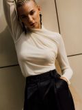 Блузка з металізованою ниткою - бежевий - MOHITO - small6