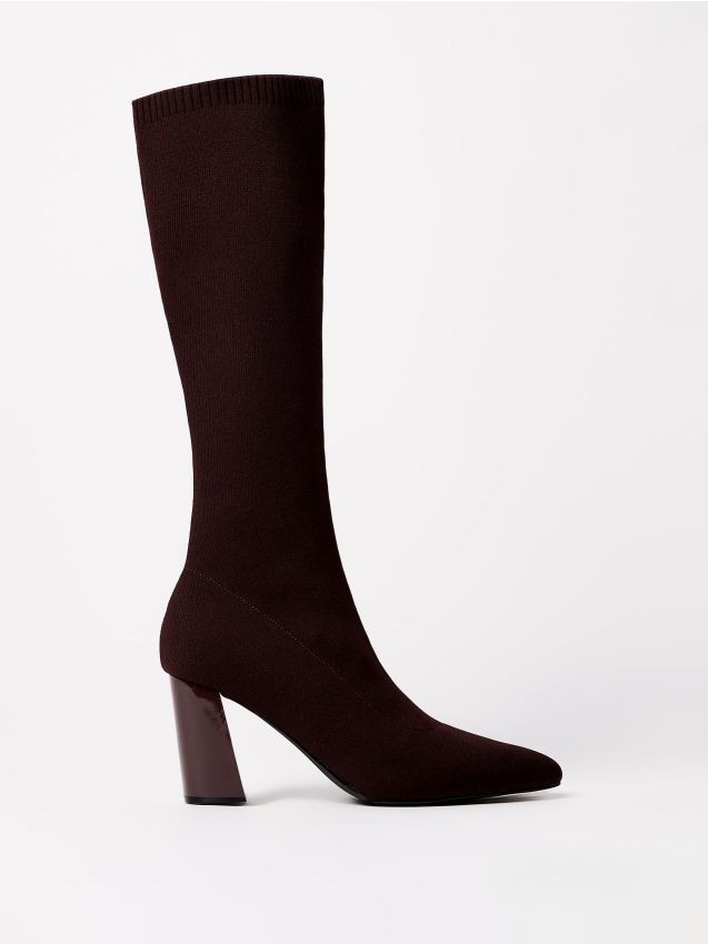 Cizme până la genunchi, cu toc înalt