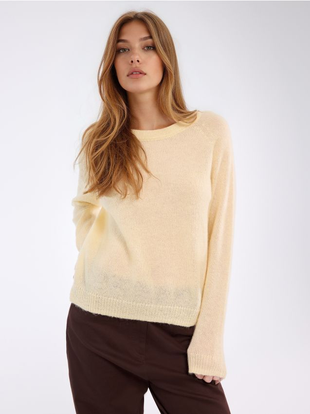 Pulover cu adaos de lână