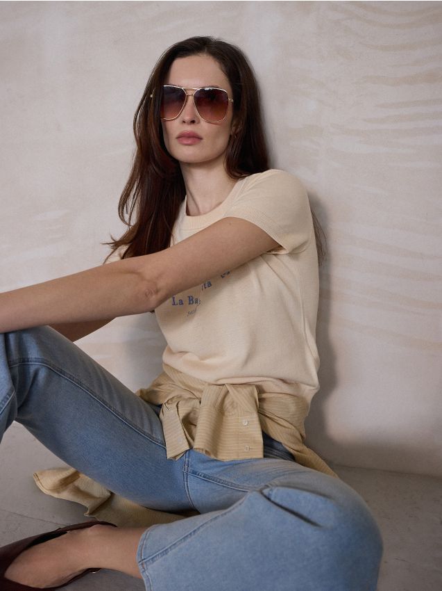 Pulover cu mânecă scurtă