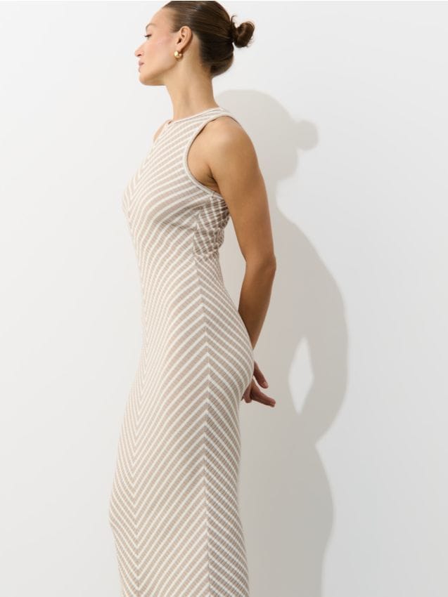 Rochie tricotată midi