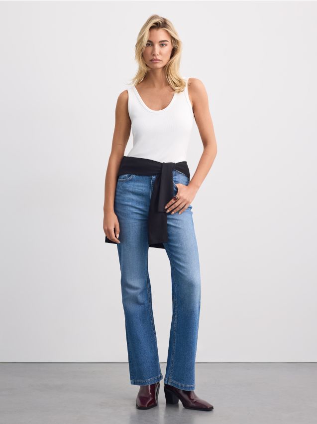 Blugi flare