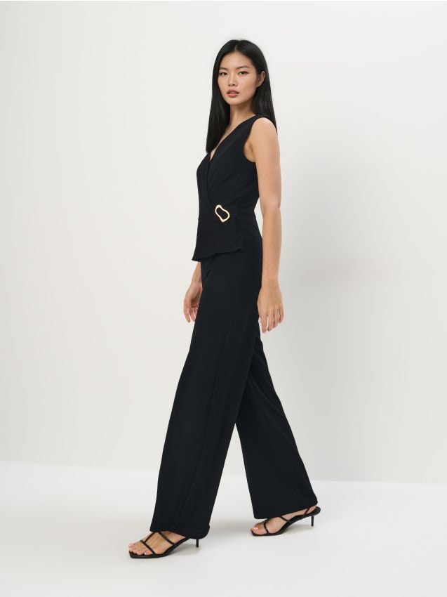Salopetă elegantă