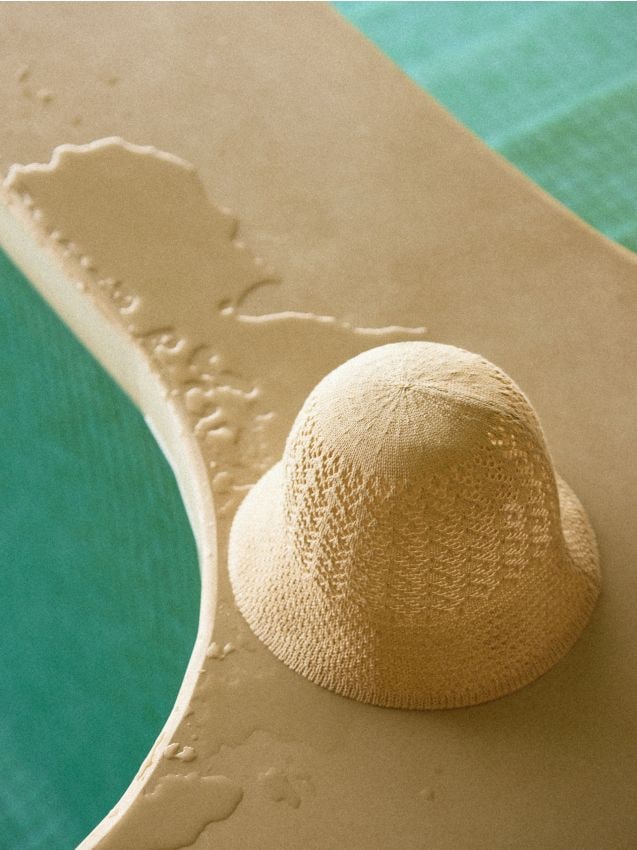 Mohito - Сламена шапка - кремaво
