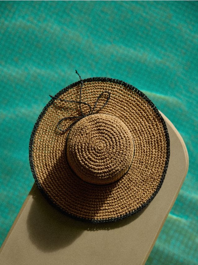 Mohito - Сламена шапка - бежово