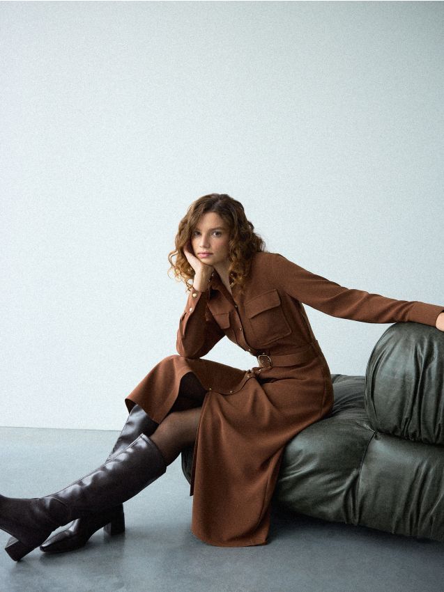 Rochie midi tip cămașă