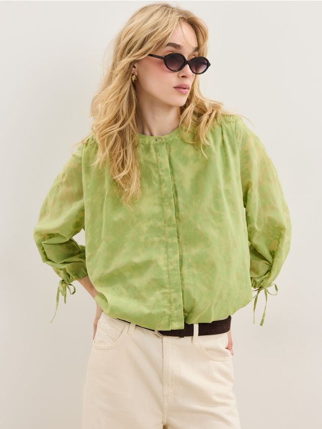 Mohito - Лека блуза с дантела - зелено