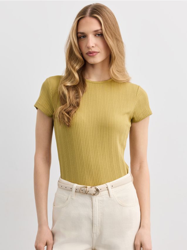 Tricou cu mâneci scurte