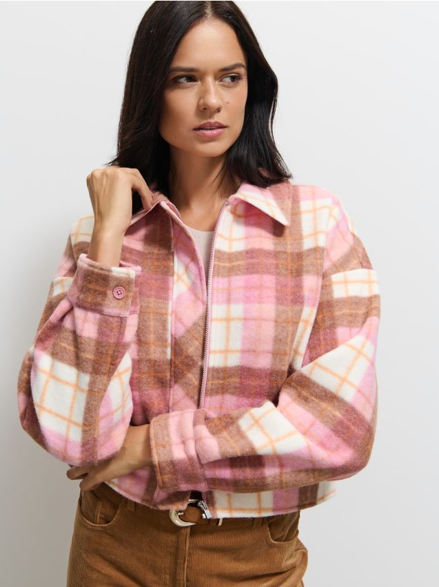 Jachetă în carouri