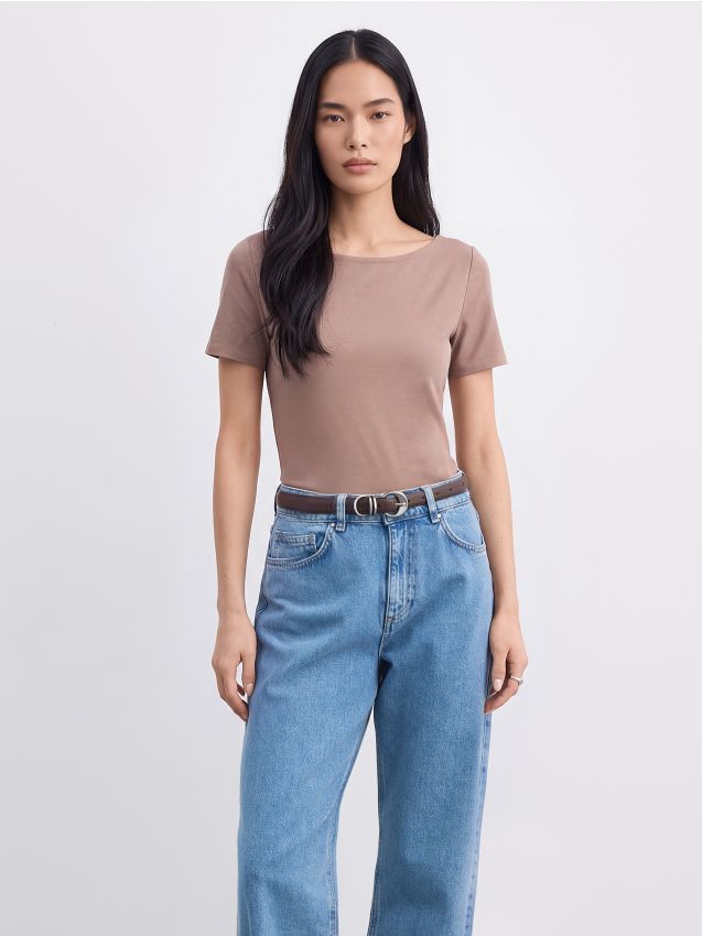 Tricou cu mâneci scurte