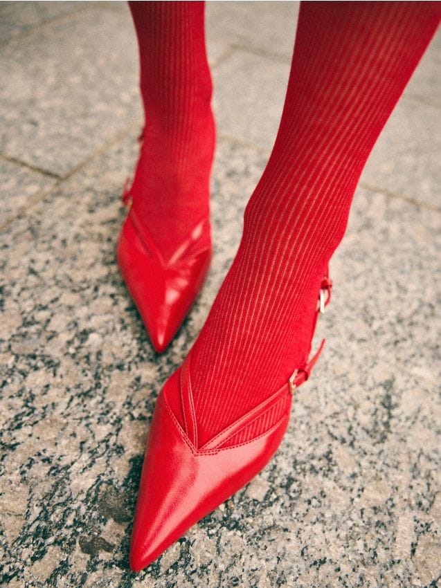 Skórzane japonki Kolor brązowy - MOHITO - 548GT-84X