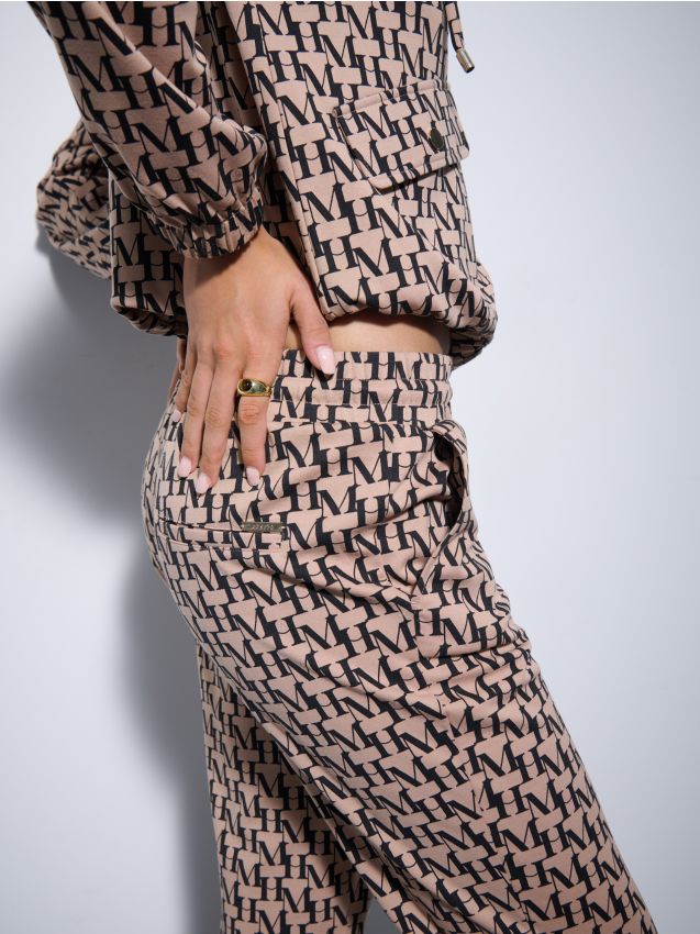 Pantaloni joggers