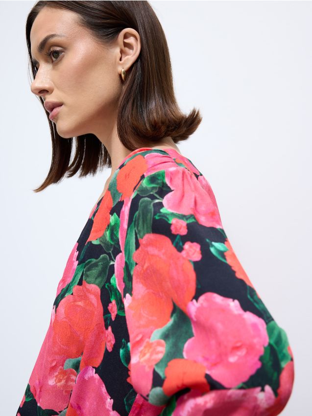 Bluză cu model floral