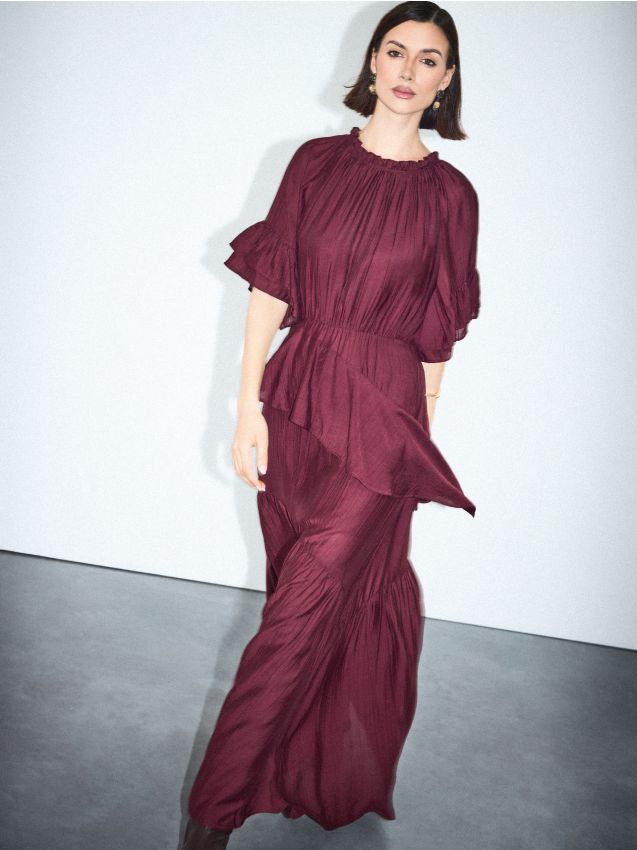 Rochie maxi cu mânecă scurtă