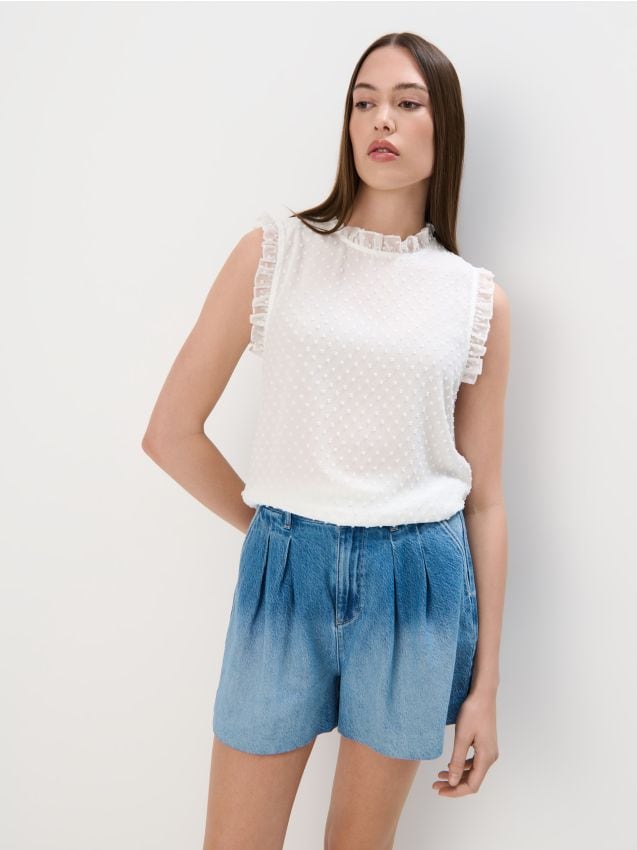 Elegancki top ze stójką - MOHITO