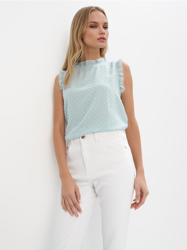Top elegant cu guler înalt