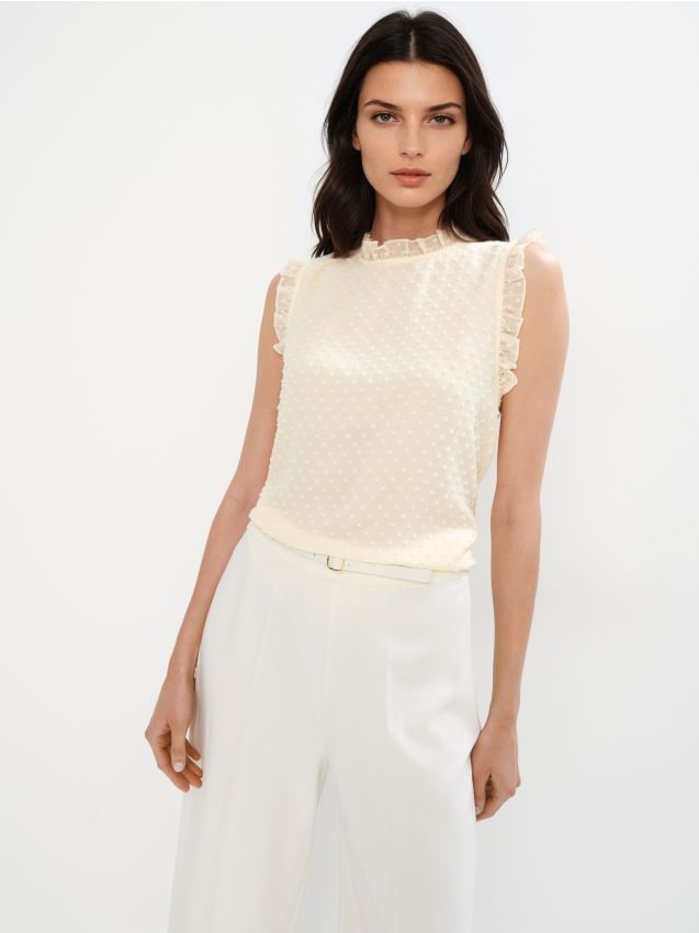Top elegant cu guler înalt