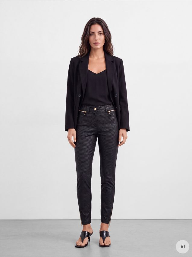 Pantaloni skinny