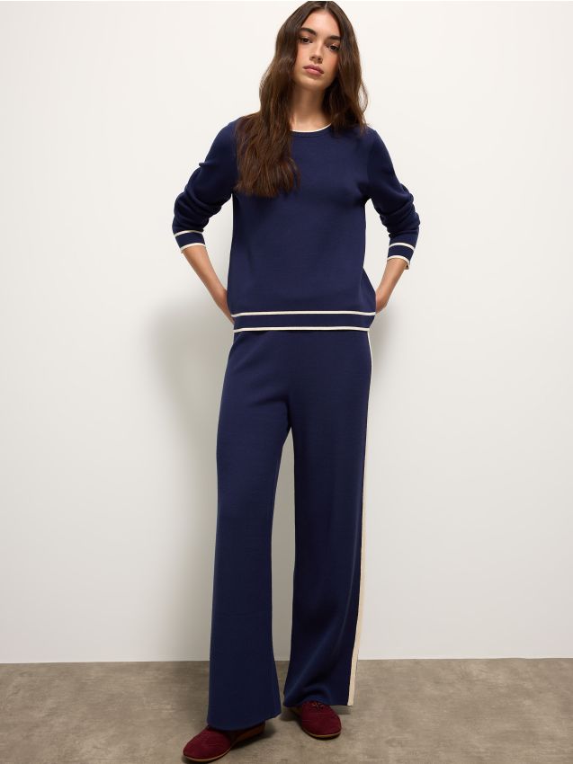 Pantaloni din tricot