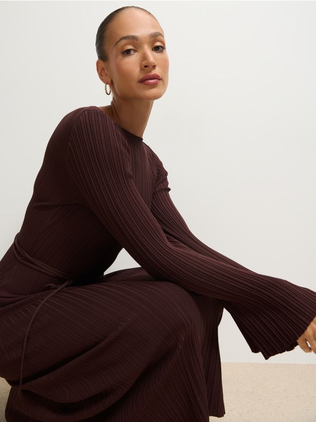 Rochie midi tip pulover