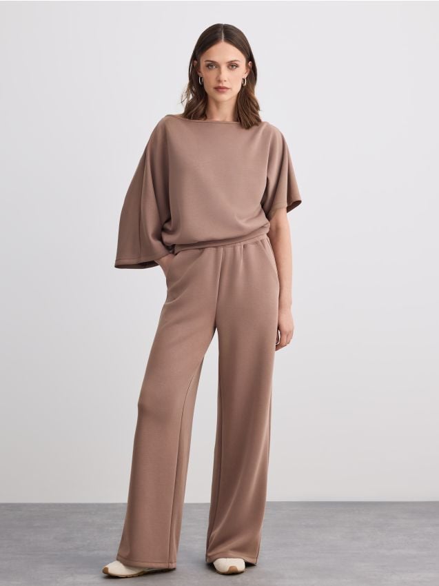 Pantaloni sport