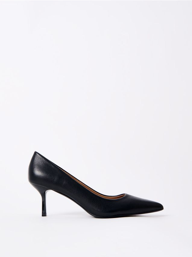 Pantofi escarpen din piele