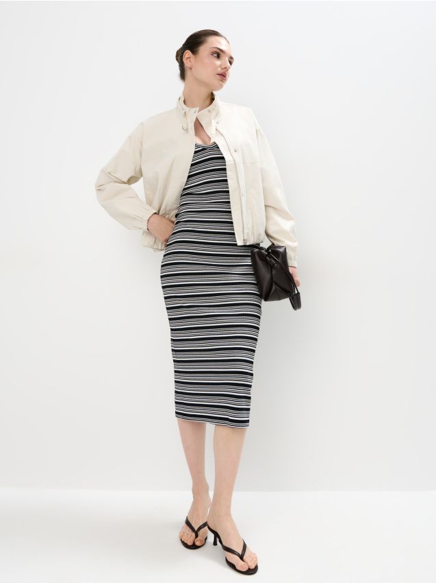 Rochie midi cu dungi