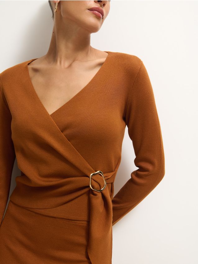 Pulover cu guler plic