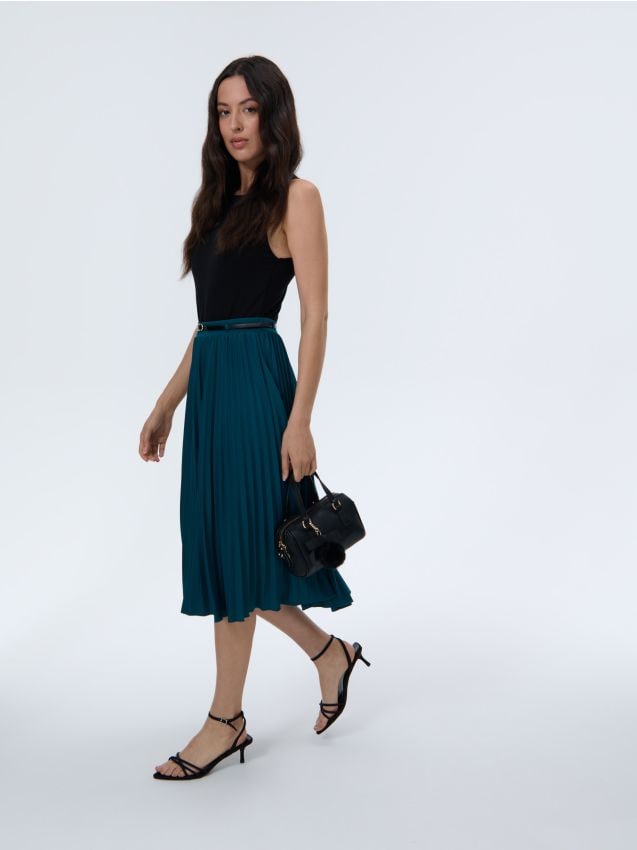 Fustă midi plisată