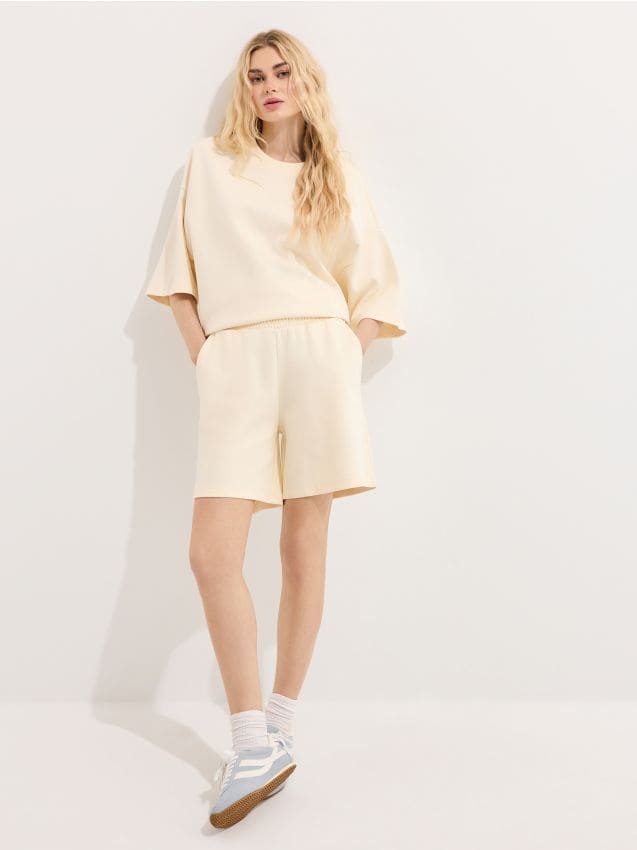 Mohito - Памучни шорти - кремaво