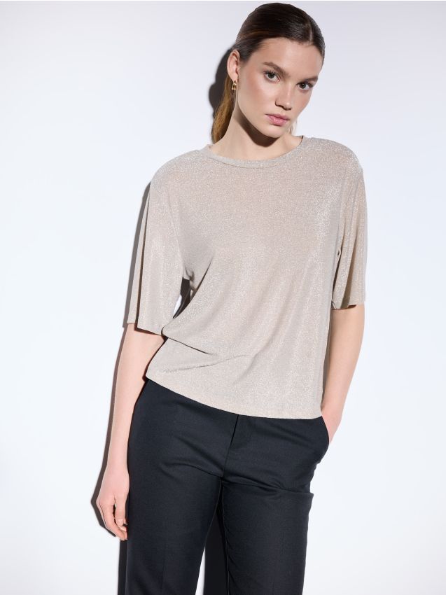 Fényes szálú felső