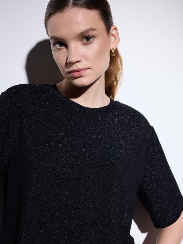 Fényes szálú felső