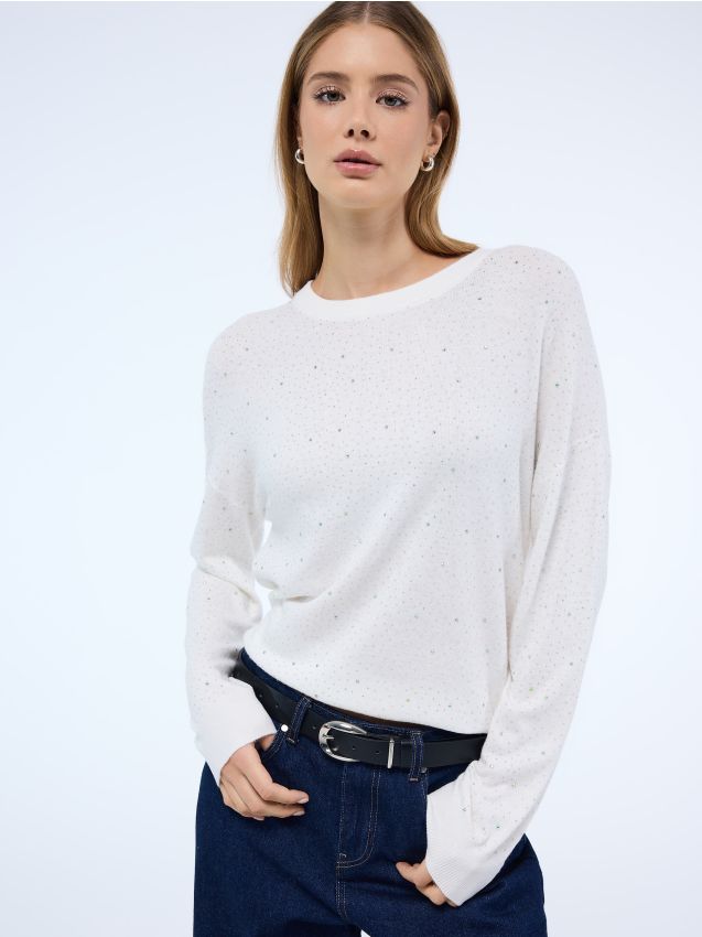 Pulover cu detalii decorative