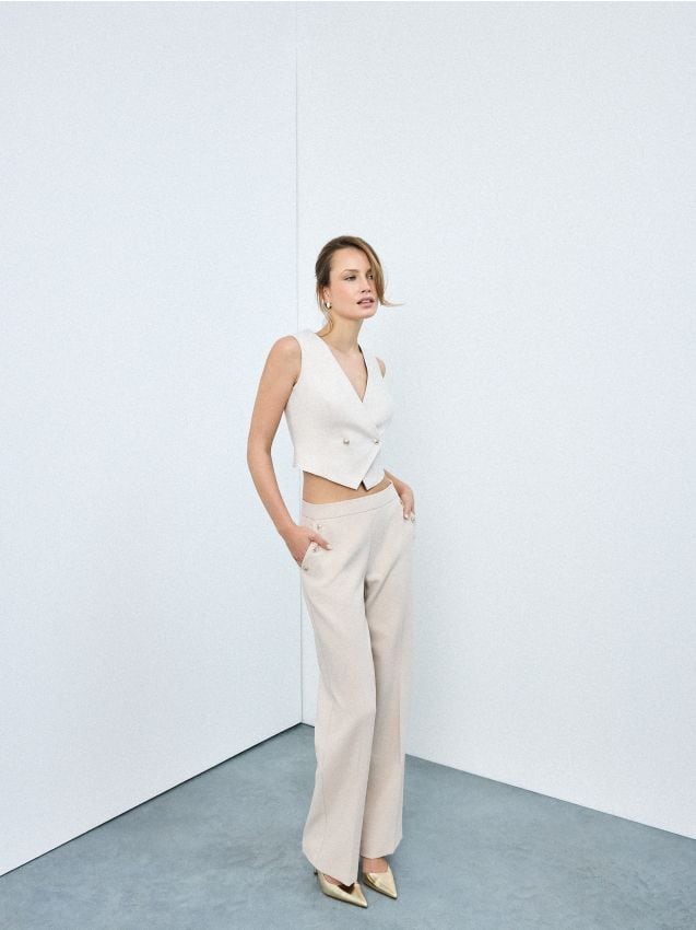 Pantaloni eleganți