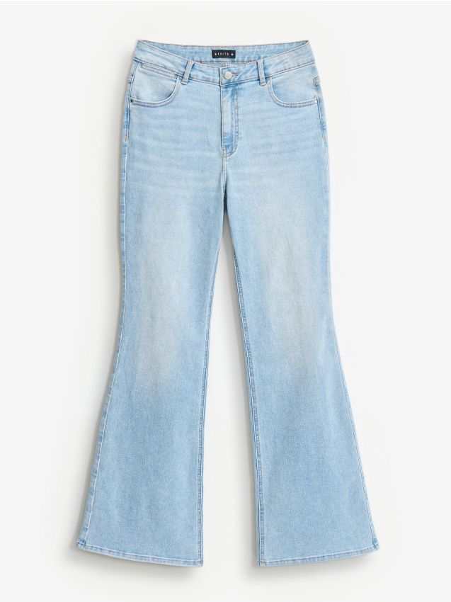 Blugi flare