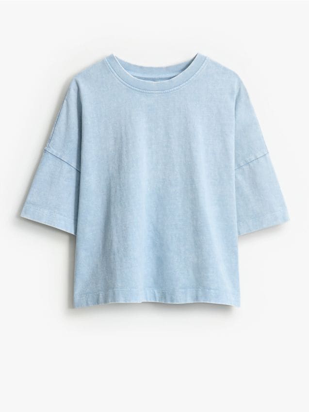 Błękitny t-shirt oversize