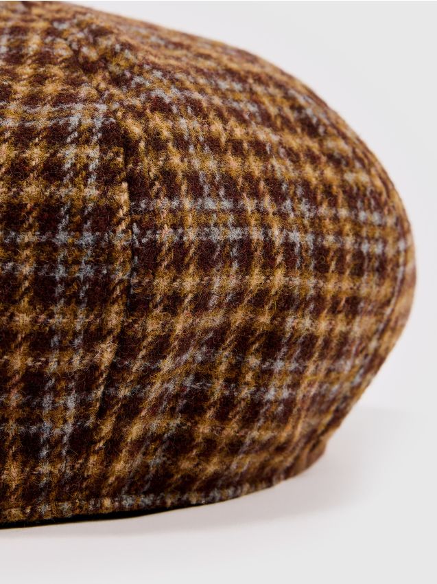 Beret w kratę