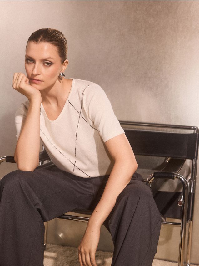 Pulover cu model geometric
