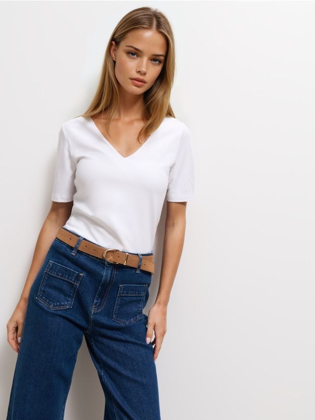 Tricou cu decolteu în V