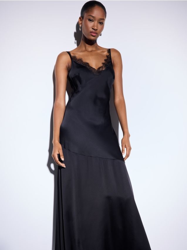 Rochie maxi din satin