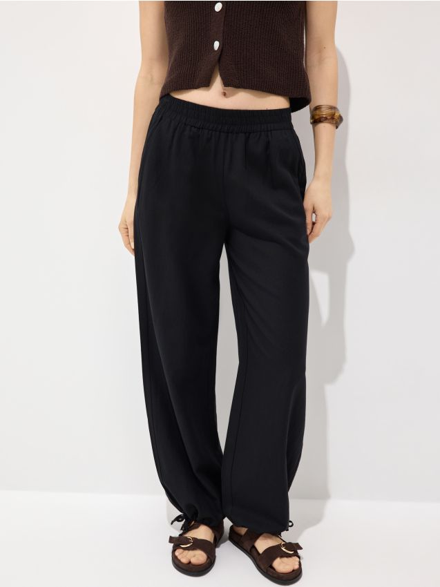 Mohito - Панталон wide leg - черен