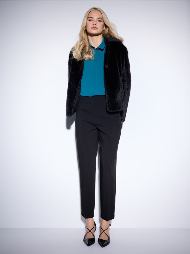 Pantaloni țigaretă