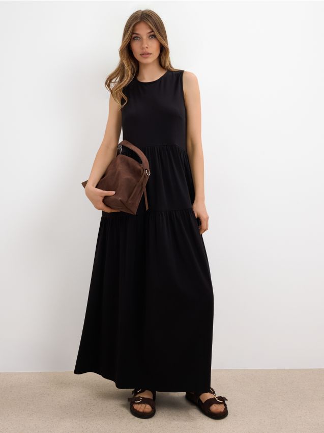 Rochie maxi în forma literei A