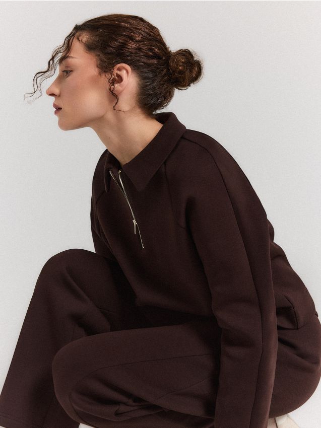 Bluză cu guler de cămașă