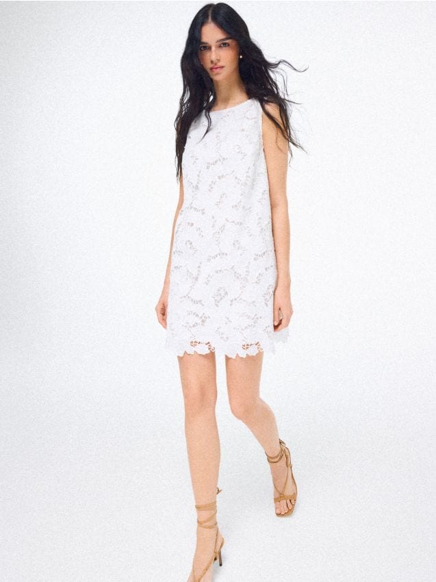 Rochie mini în forma literei A