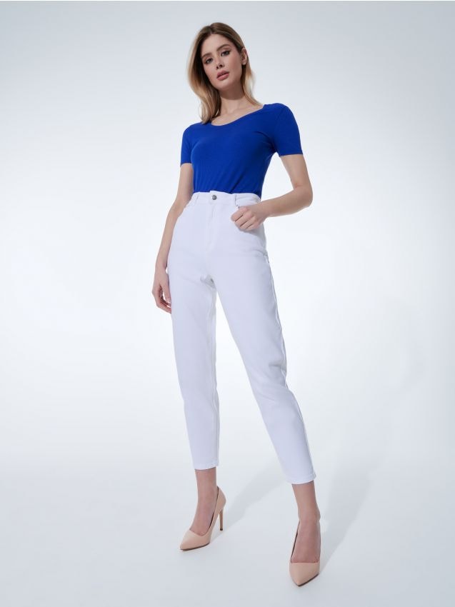 Jeansy mom slim Kolor biały - MOHITO - 9182T-00J