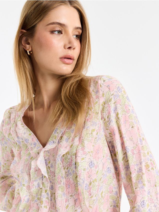 Mohito - Viscose rich blouse - бяло