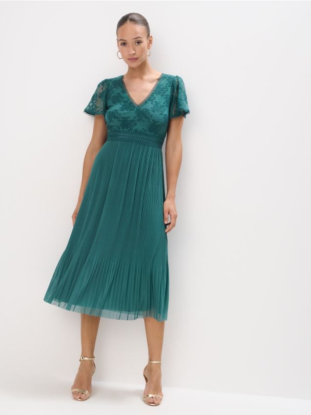 Rochie midi cu mânecă scurtă