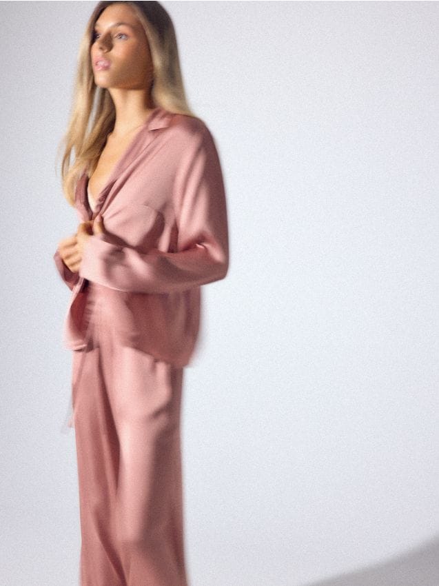 Partea de sus a pijamalei