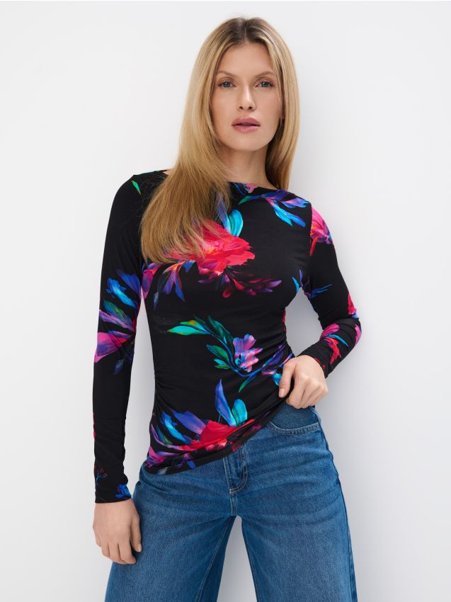 Bluză cu model floral